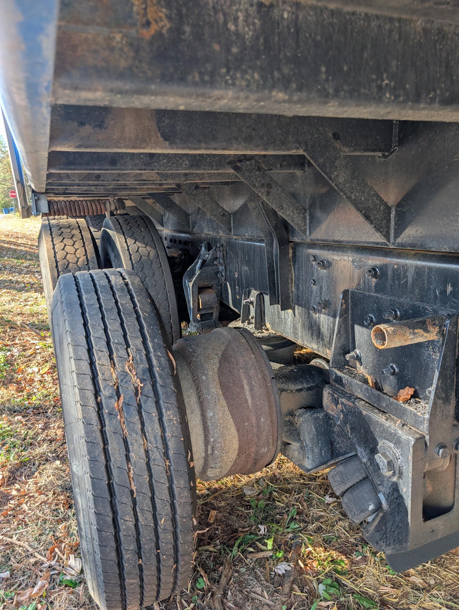 1996 INTERNATIONAL 9400 Tri Axle - Image 41