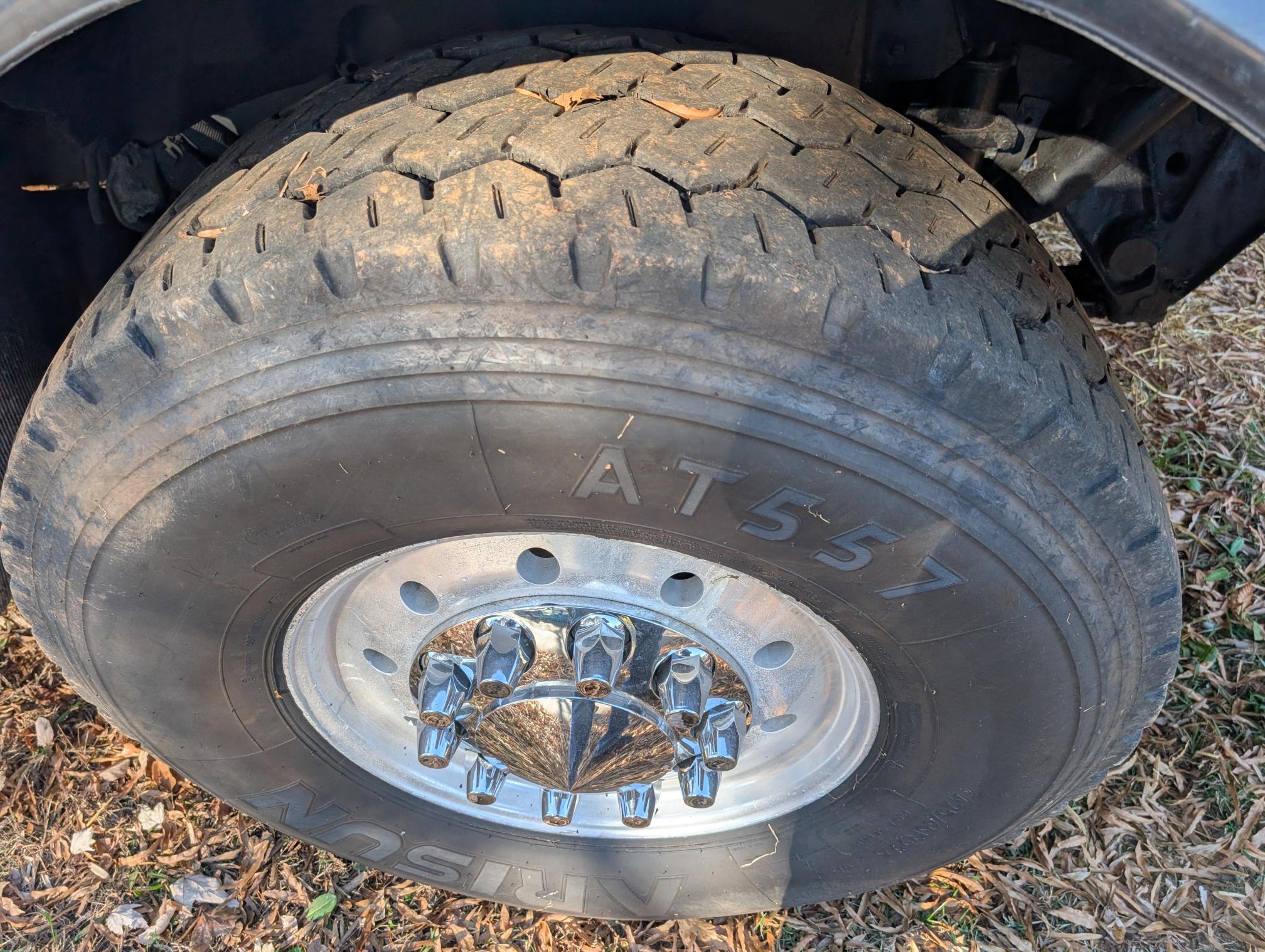 1996 INTERNATIONAL 9400 Tri Axle - Image 43