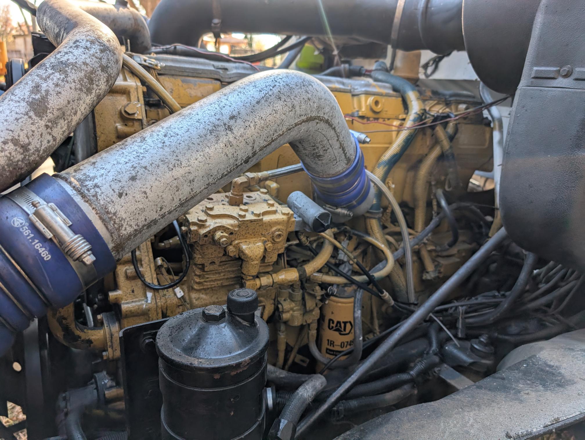 1996 INTERNATIONAL 9400 Tri Axle - Image 40