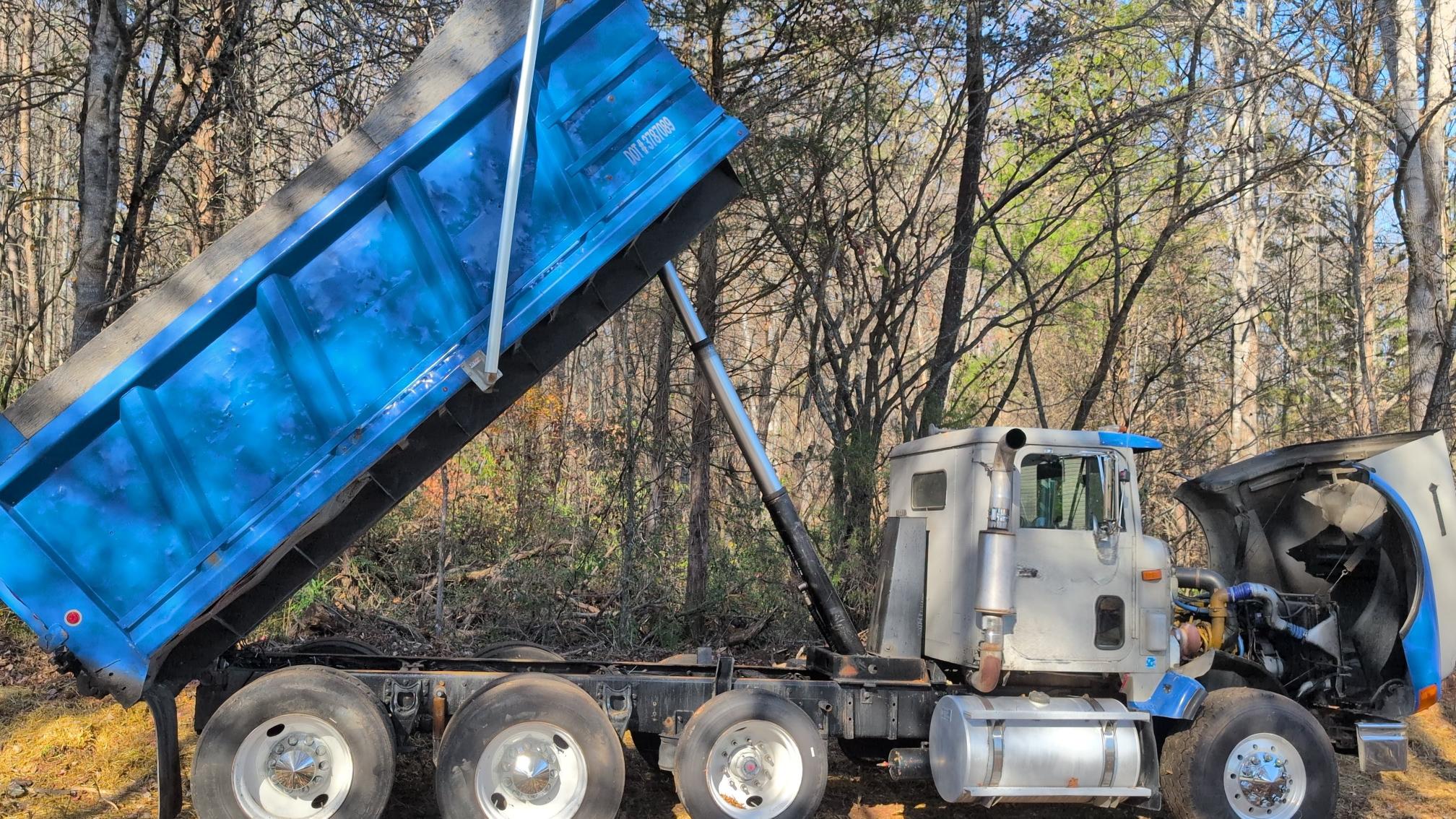 1996 INTERNATIONAL 9400 Tri Axle - Image 12