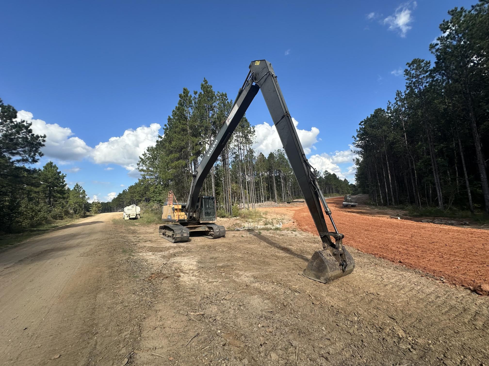 2019 VOLVO EC300ELR - view 5 of 6