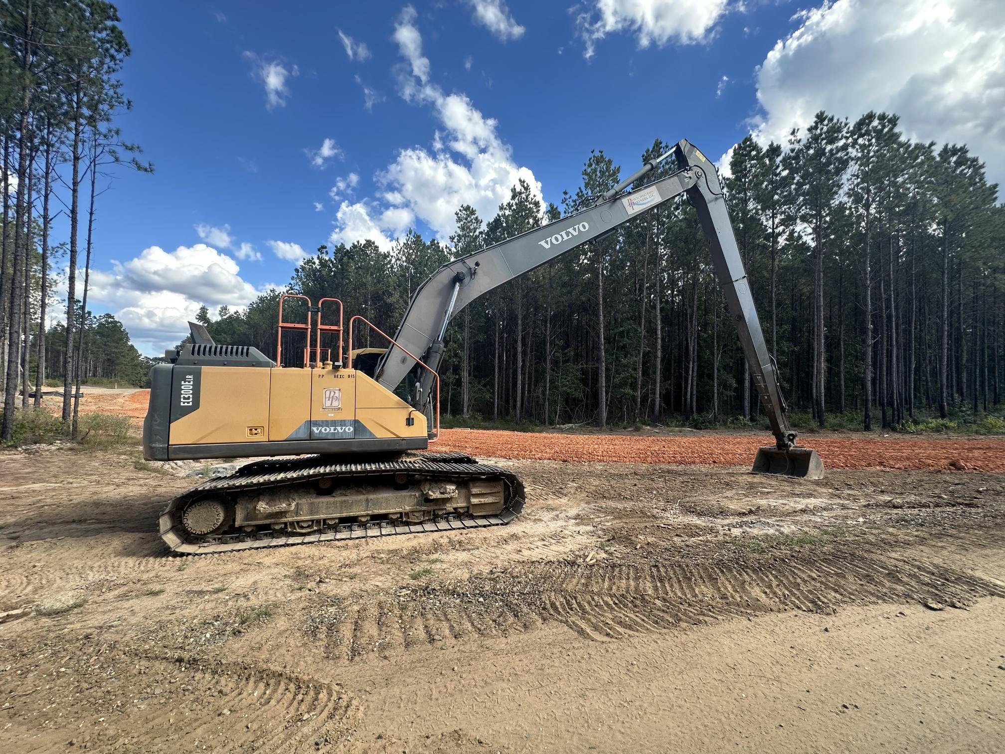 2019 VOLVO EC300ELR - Image 2
