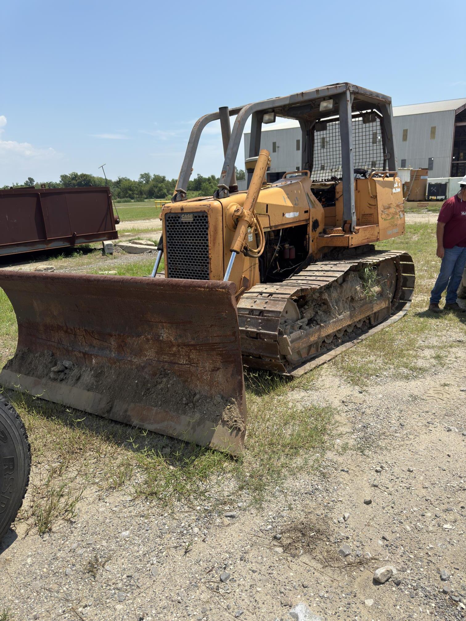 2000 CASE 1150H - Image 13