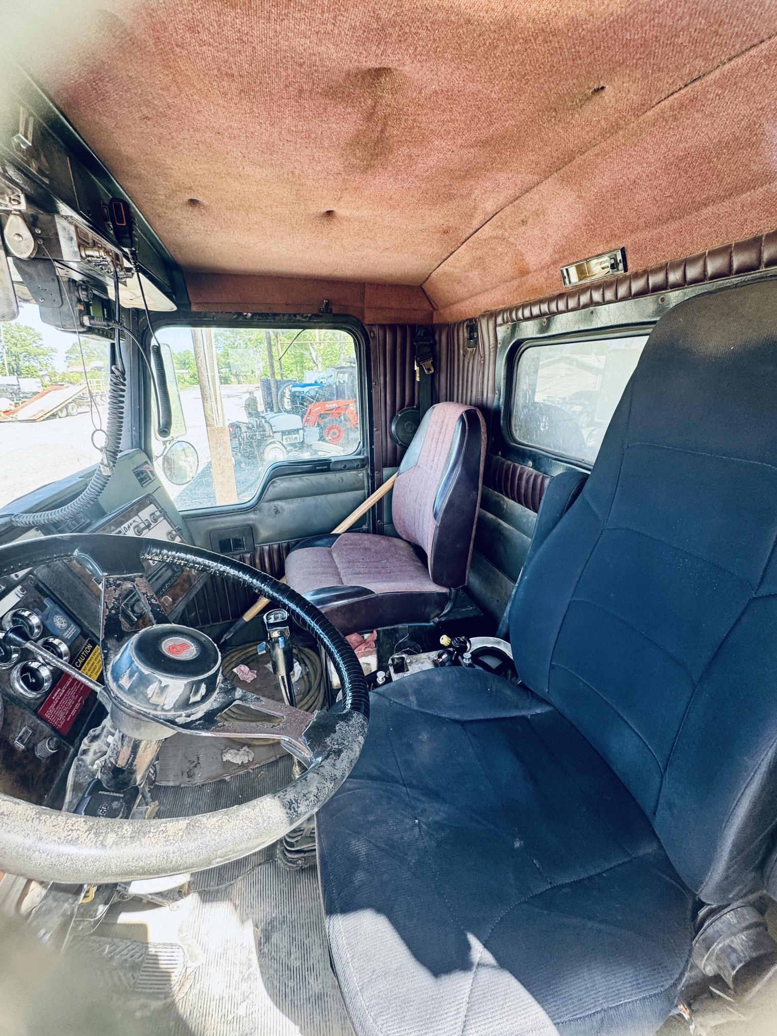 1997 KENWORTH T800 - Image 14