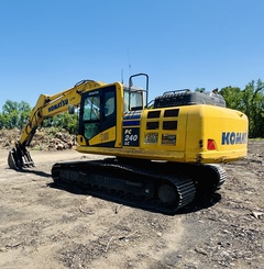 2022 KOMATSU PC240LC-11 - Image 7