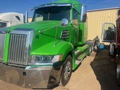 2017 WESTERN STAR 5700xe - Image 11