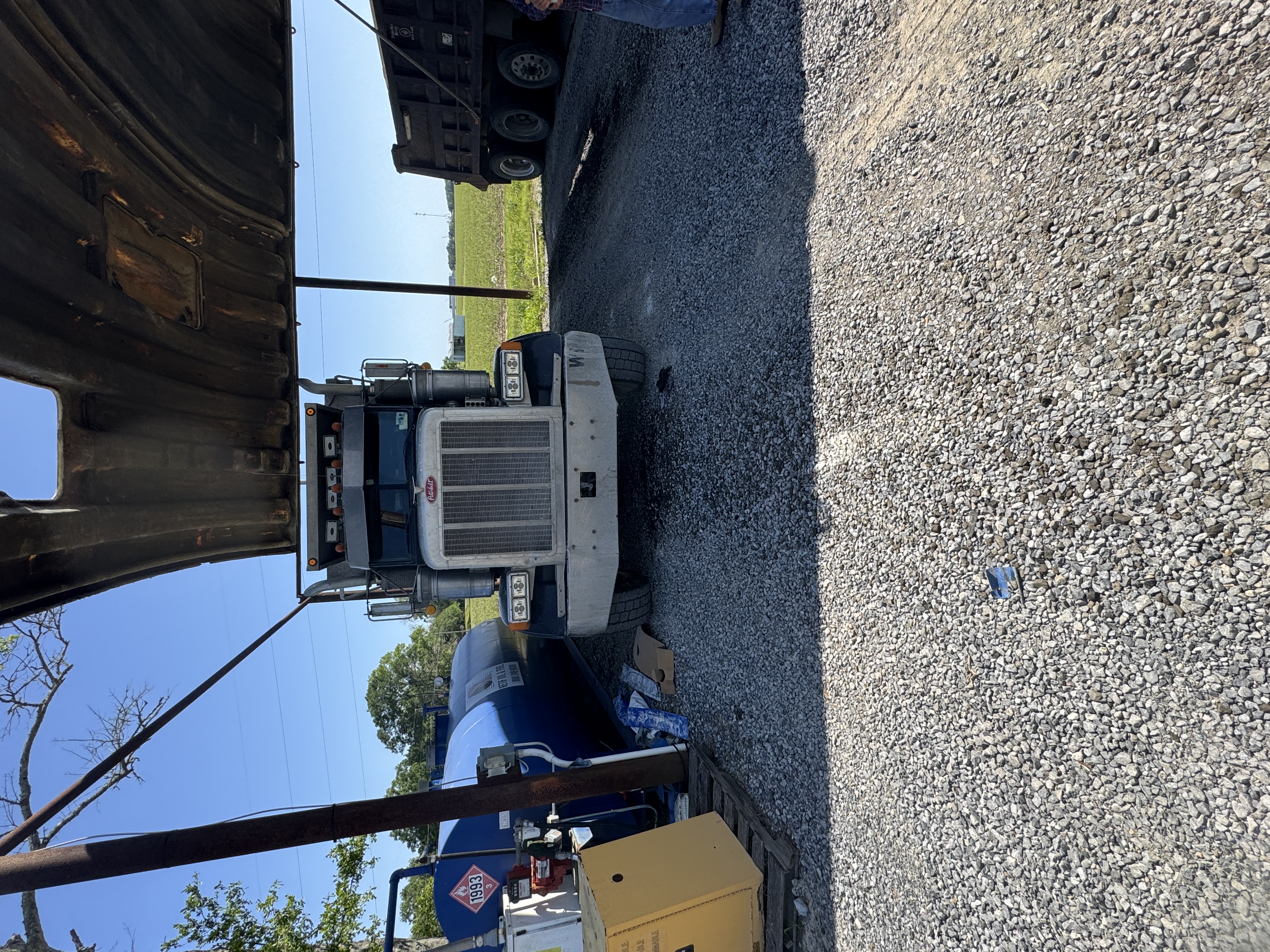 2004 PETERBILT 357 - Image 5