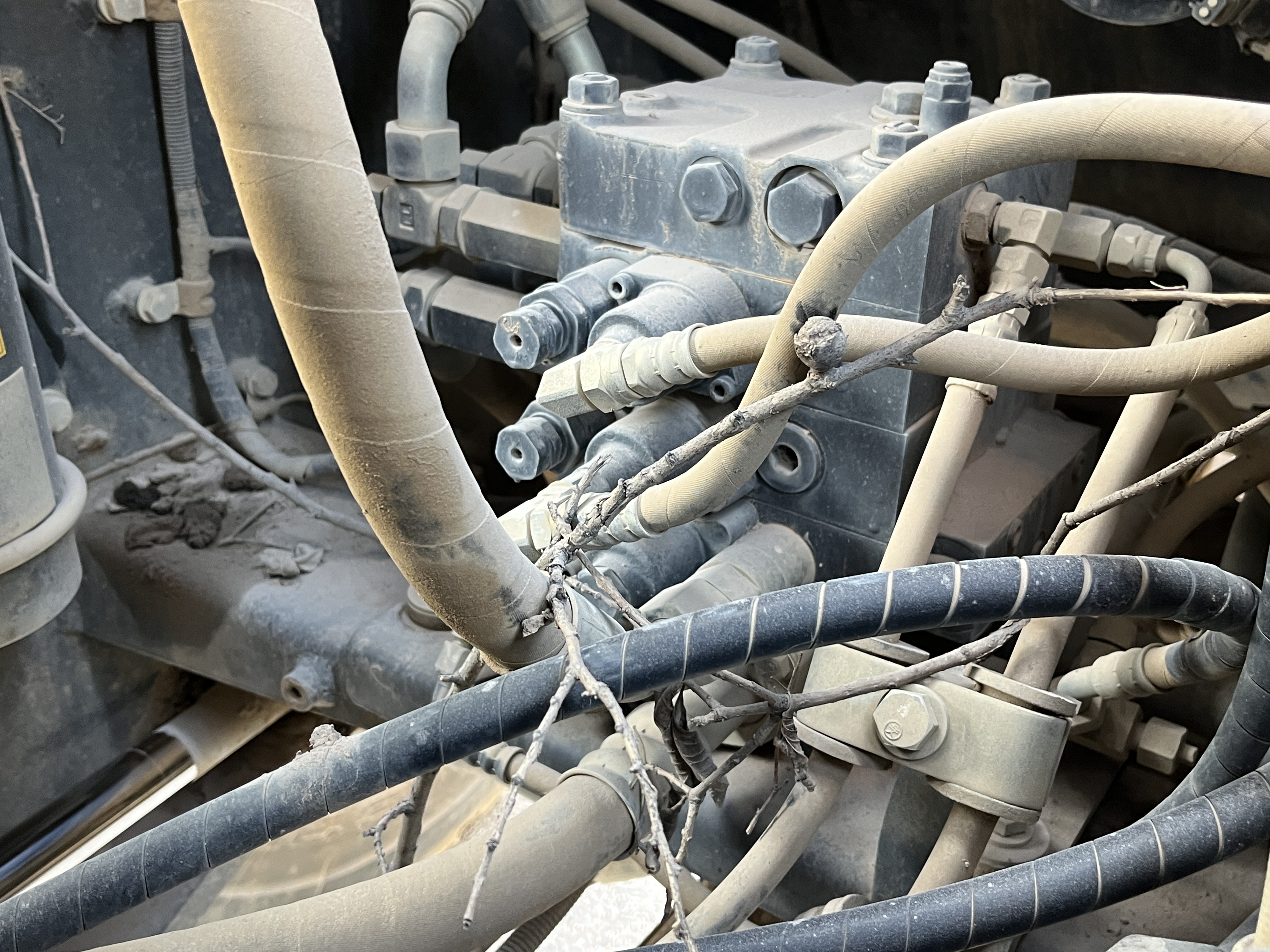 2018 KOMATSU WA270-8 - Image 15