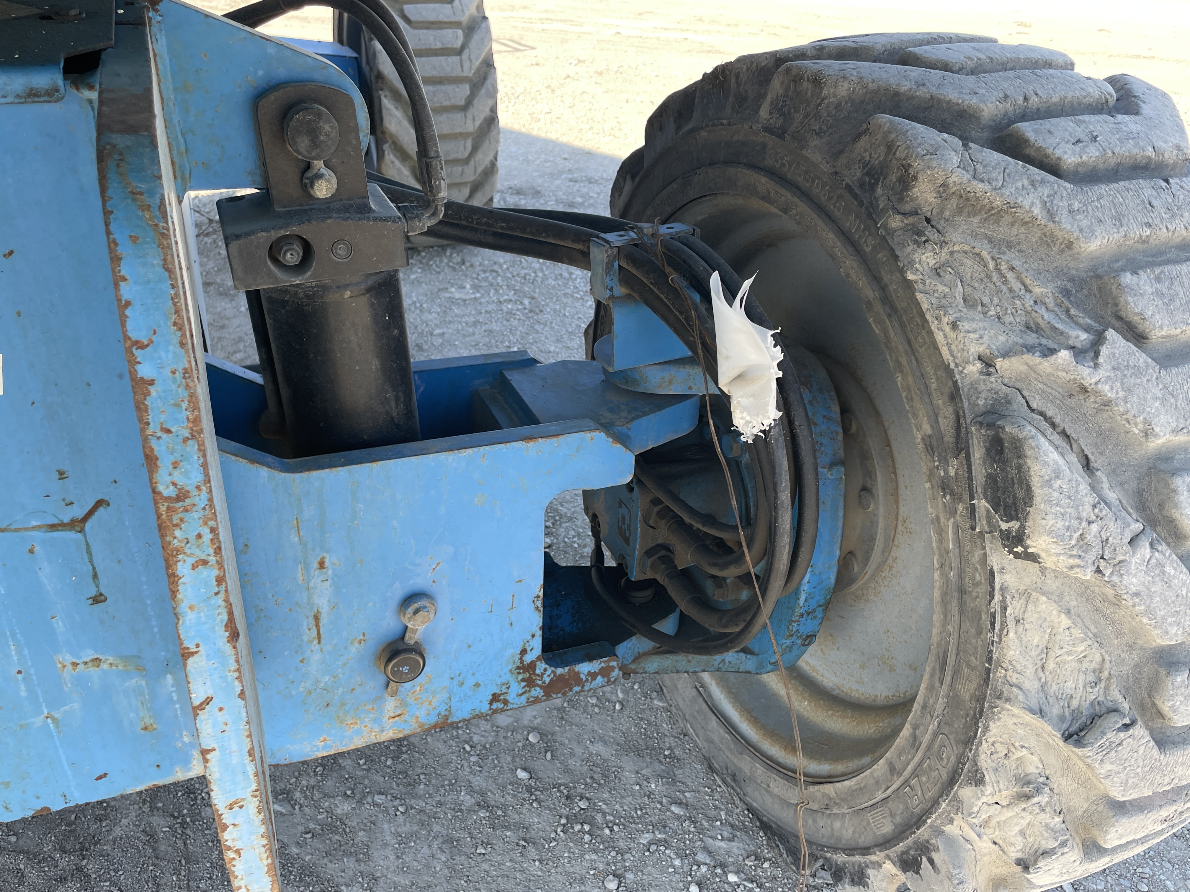 2006 GENIE S-60 - Image 28