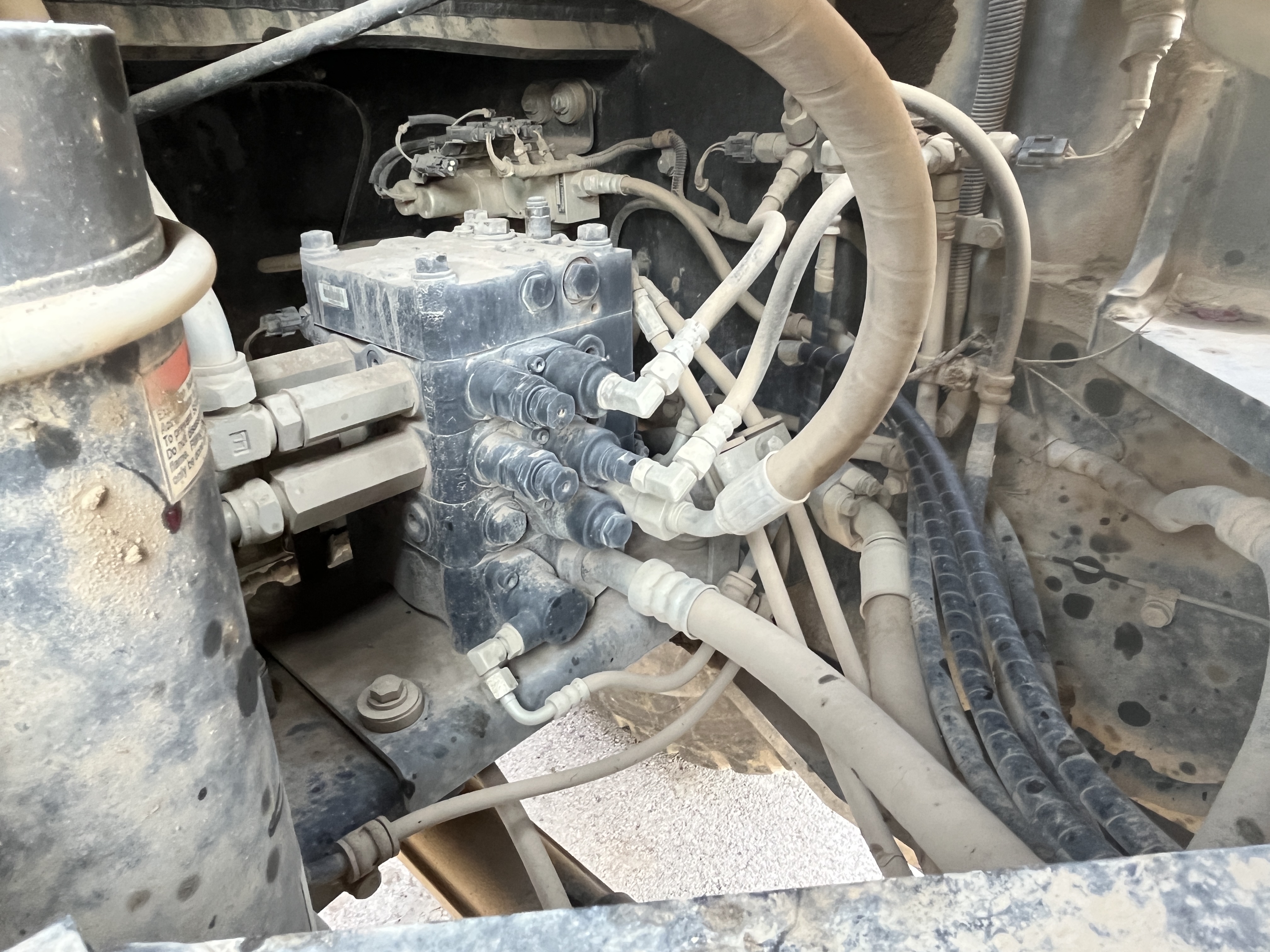 2021 KOMATSU WA270-8 - Image 33