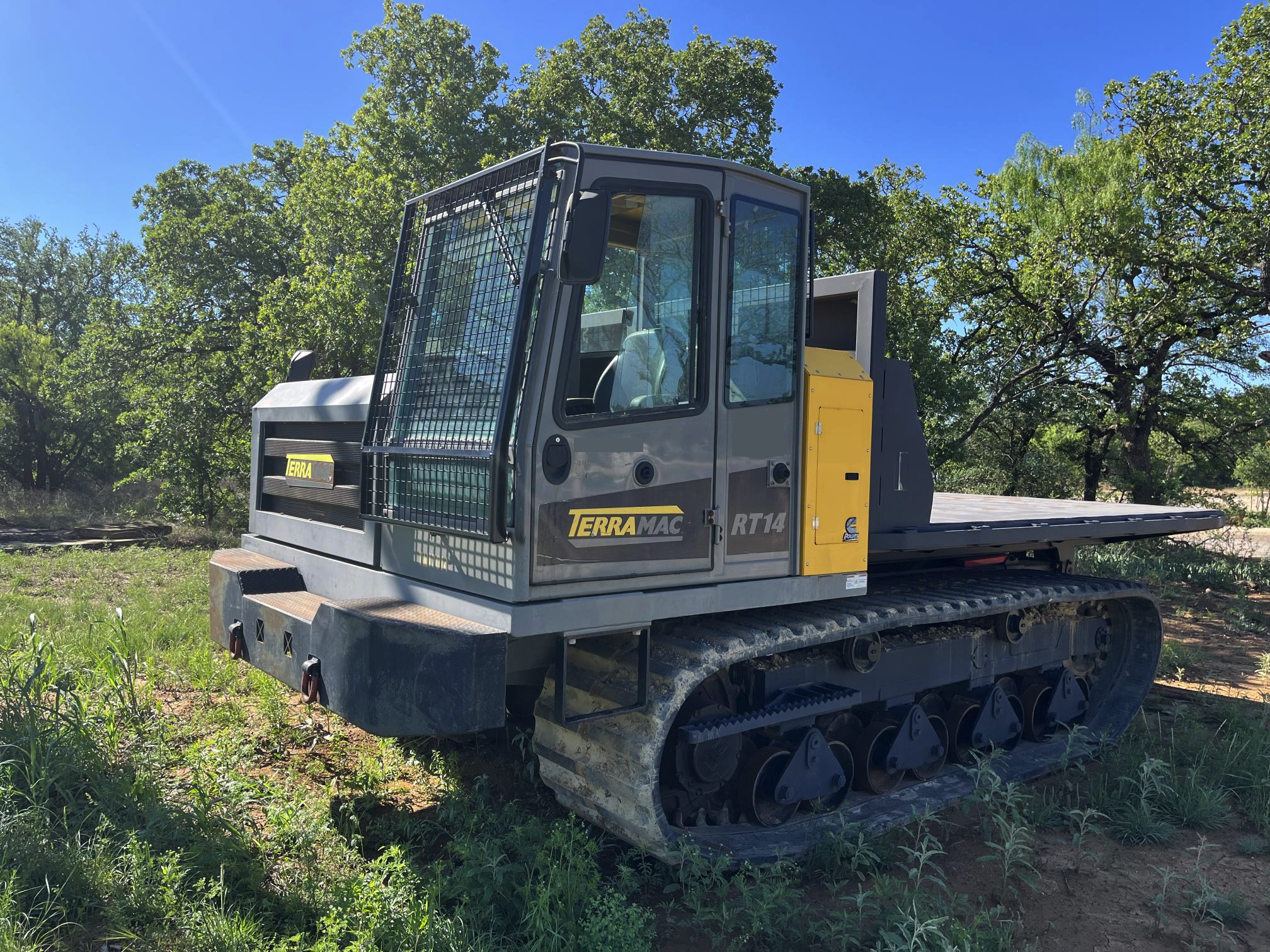 2017 TERRAMAC RT14 - view 1 of 36