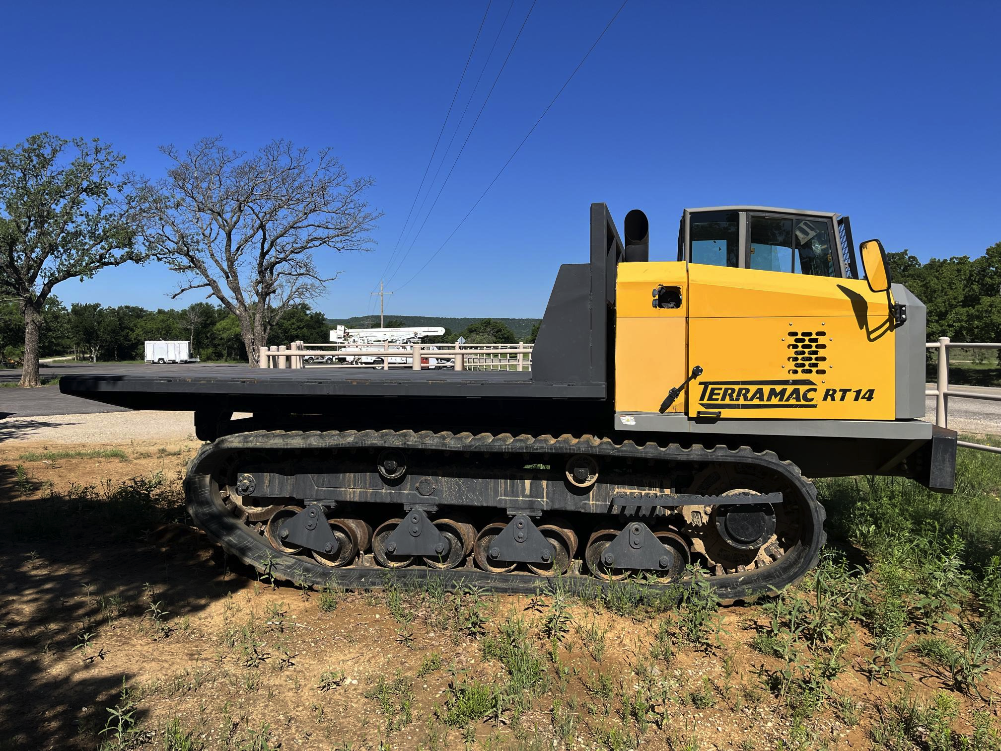 2017 TERRAMAC RT14 - view 6 of 36