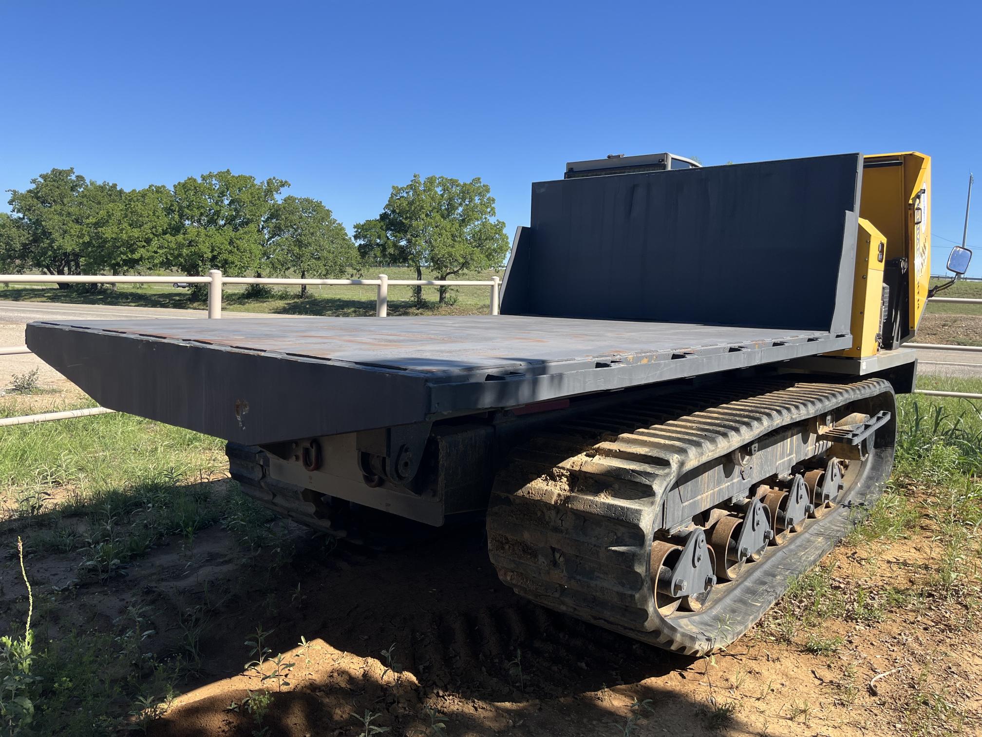 2017 TERRAMAC RT14 - view 4 of 36