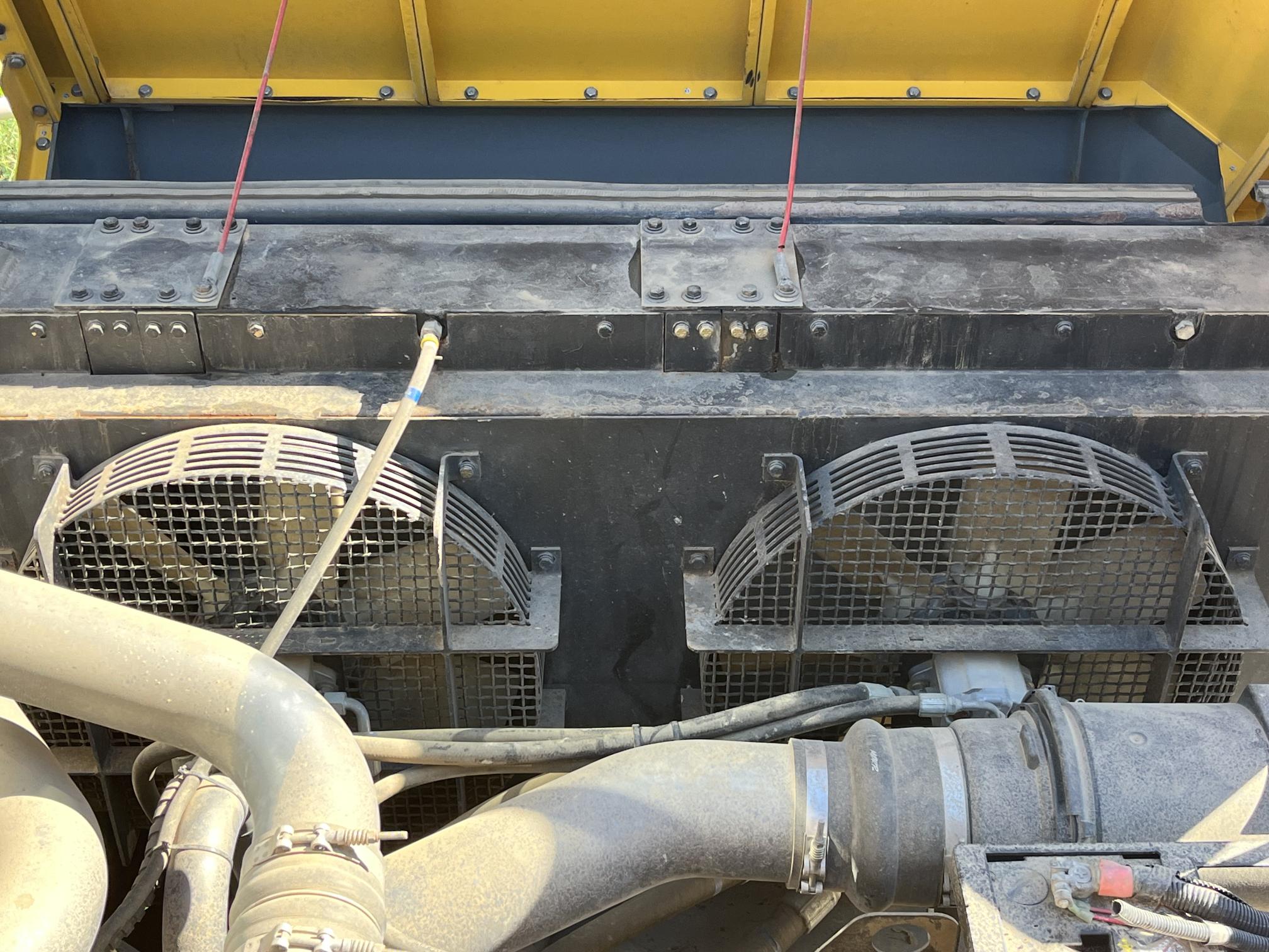 2017 TERRAMAC RT14 - Image 27