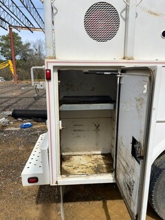 2016 DODGE 4500 - Image 13