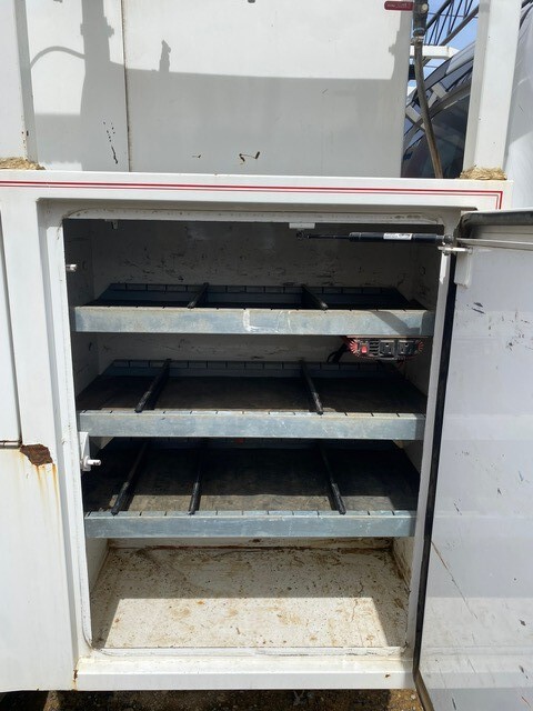 2016 DODGE 4500 - Image 11