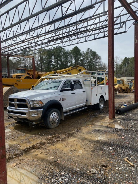 2016 DODGE 4500 - Image 2