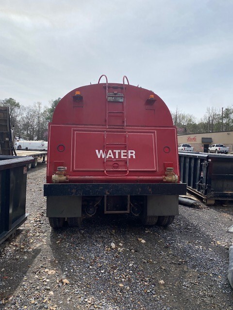 1996 INTERNATIONAL F-4900 - view 10 of 21