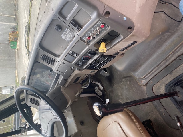 2007 STERLING L9500 - Image 13