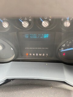 2014 FORD F-550 - Image 24