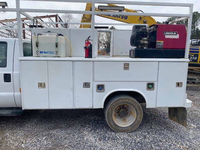 2014 FORD F-550 - view 7 of 30