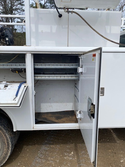 2014 FORD F-550 - view 20 of 30