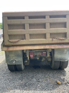 2001 MACK RD 690S Tri Axle - Image 5