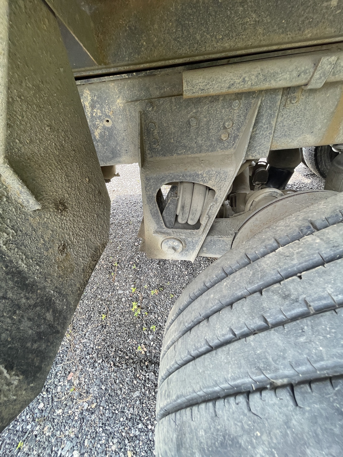 2001 MACK RD 690S Tri Axle - view 19 of 20