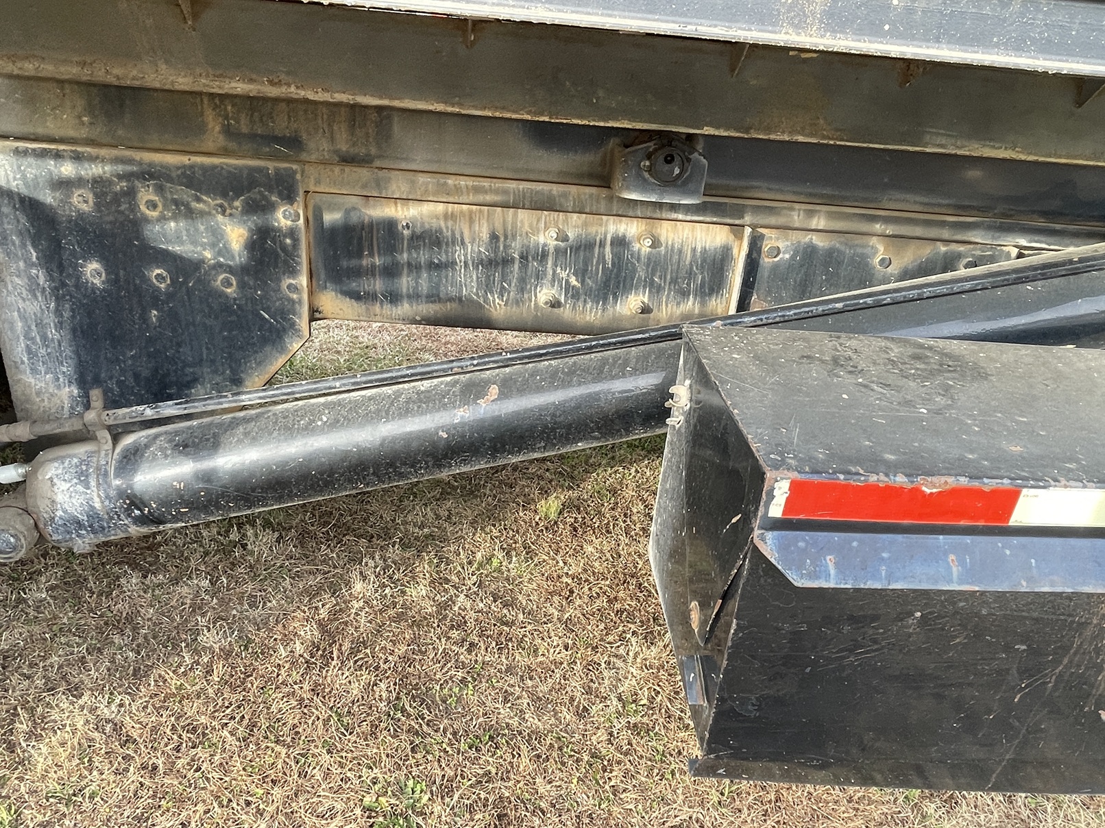 1997 MACK RD688S - Image 29