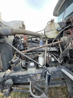 1997 MACK RD688S - Image 32