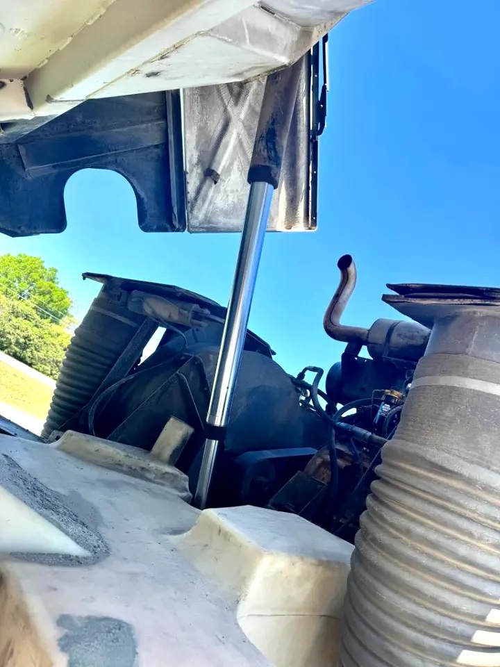 2007 STERLING SC8000 - Image 21