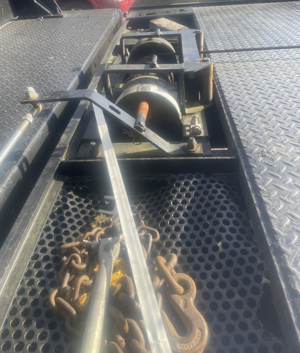 2005 FREIGHTLINER FL70 - Image 27