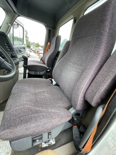 2013 FREIGHTLINER Cascadia 125 Vacuum - Image 28