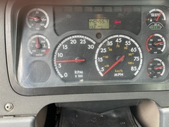 2013 FREIGHTLINER Cascadia 125 Vacuum - Image 16