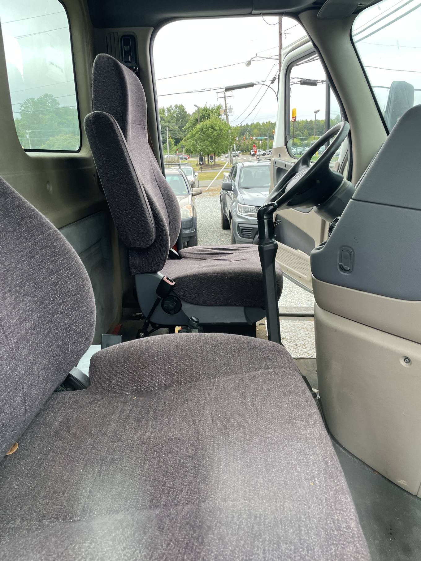 2013 FREIGHTLINER Cascadia 125 Vacuum - Image 30