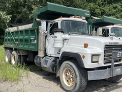 1993 MACK RD 690S - Image 1