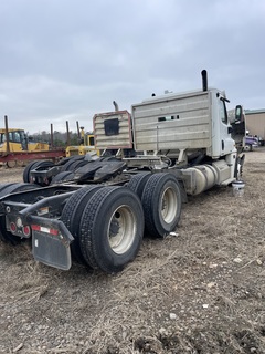 2012 FREIGHTLINER Cascadia - Image 4