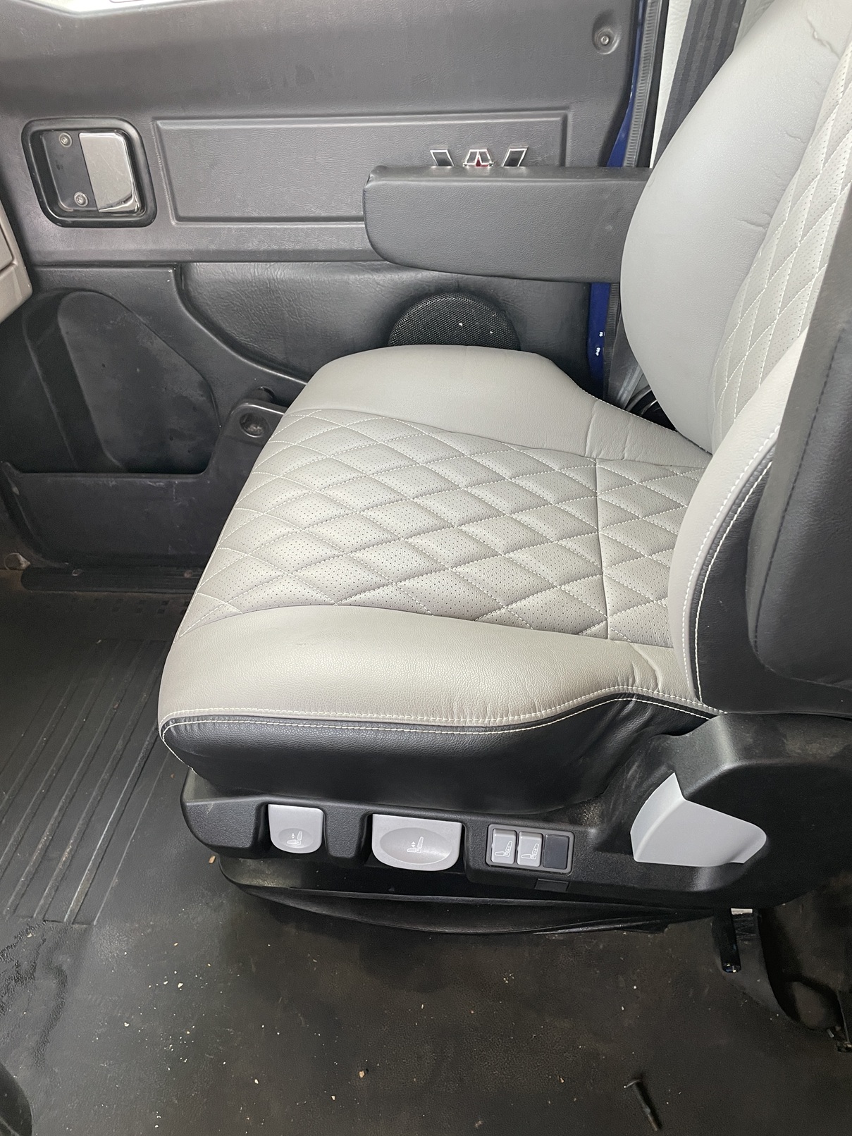 2014 WESTERN STAR 4900 - view 20 of 33