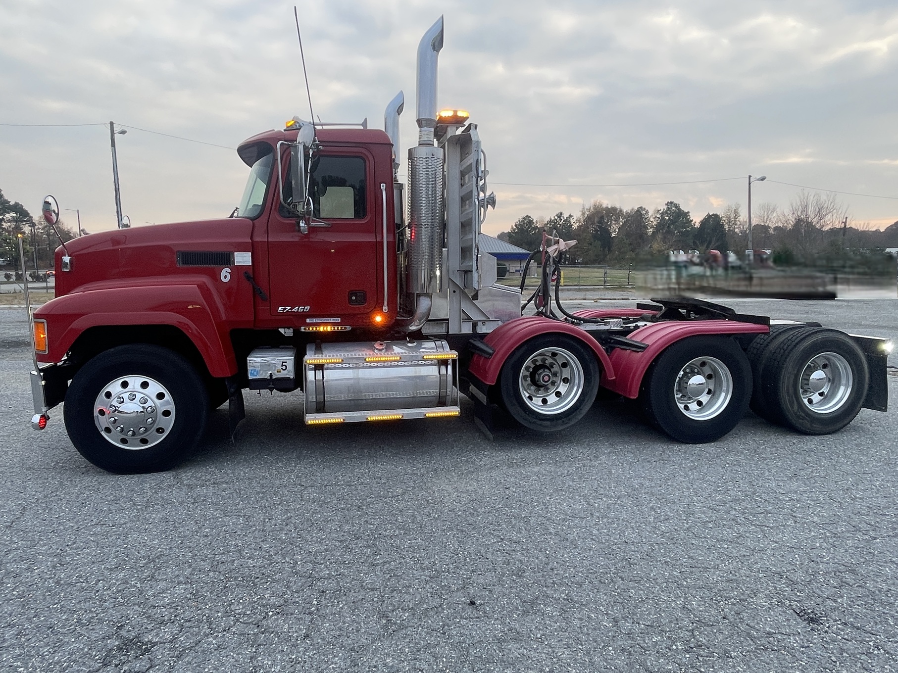 2001 MACK CHU613 - Image 8