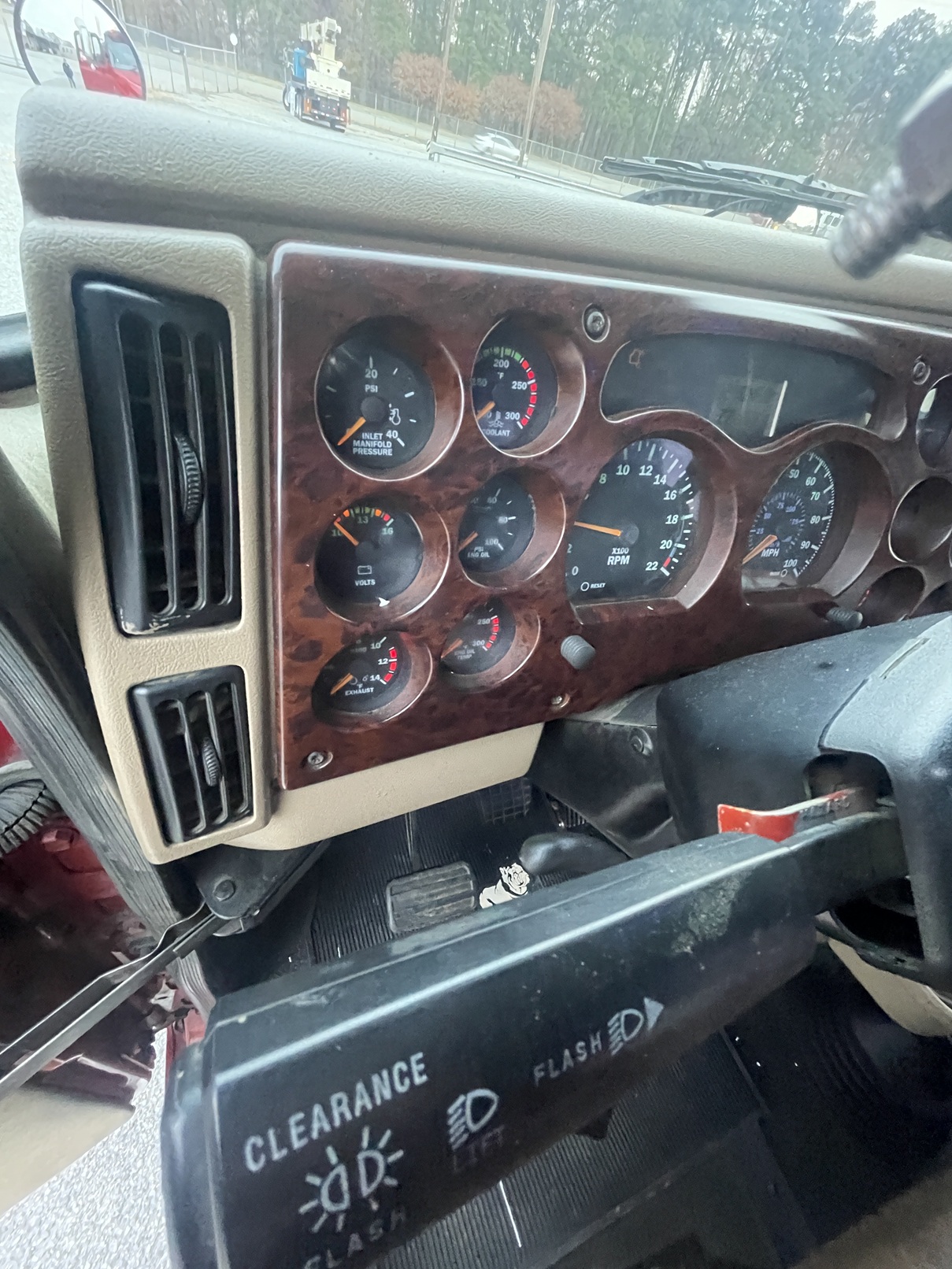 2001 MACK CHU613 - Image 30