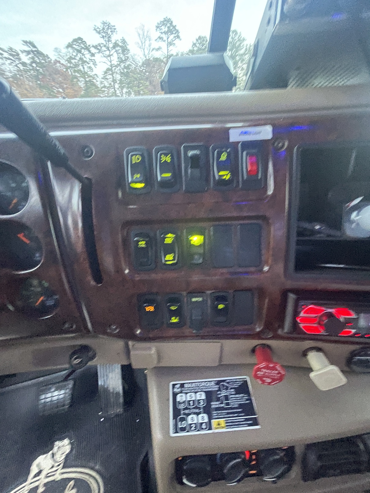 2001 MACK CHU613 - Image 32