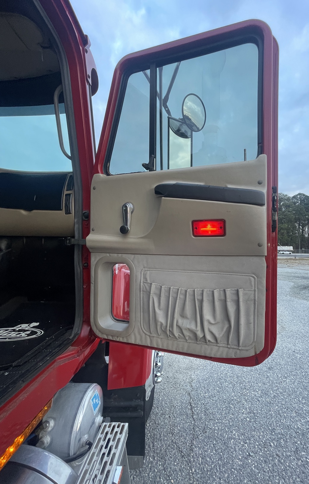 2001 MACK CHU613 - Image 37