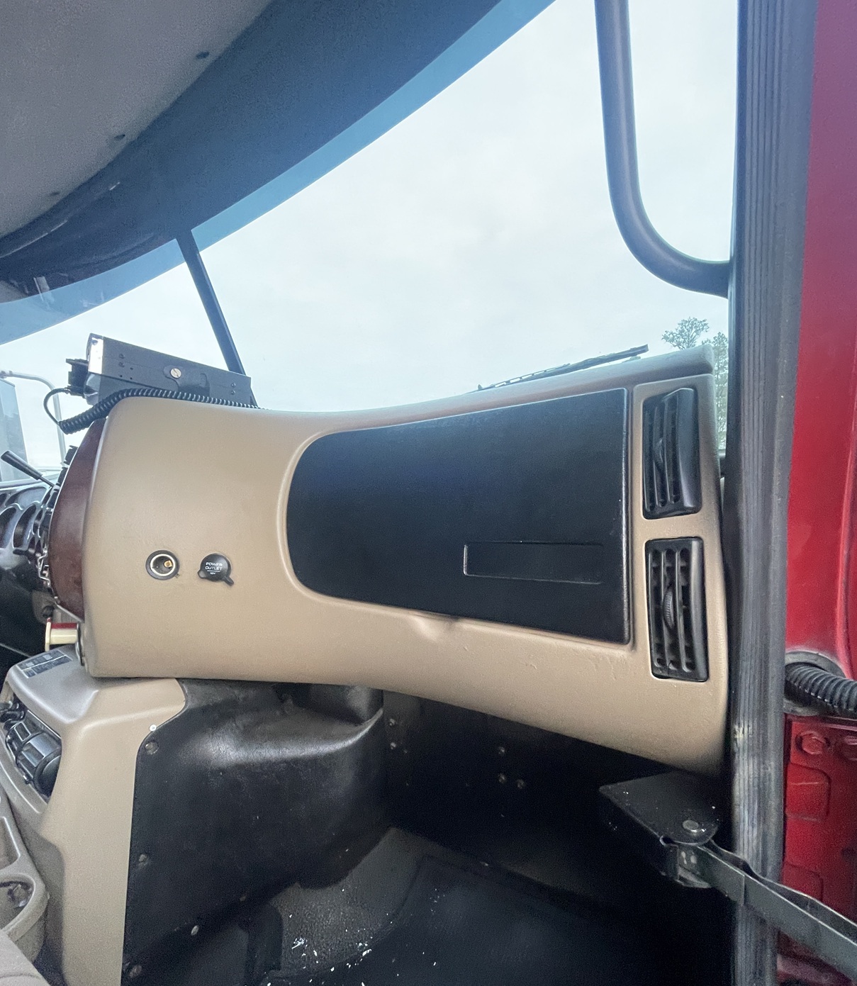 2001 MACK CHU613 - Image 27