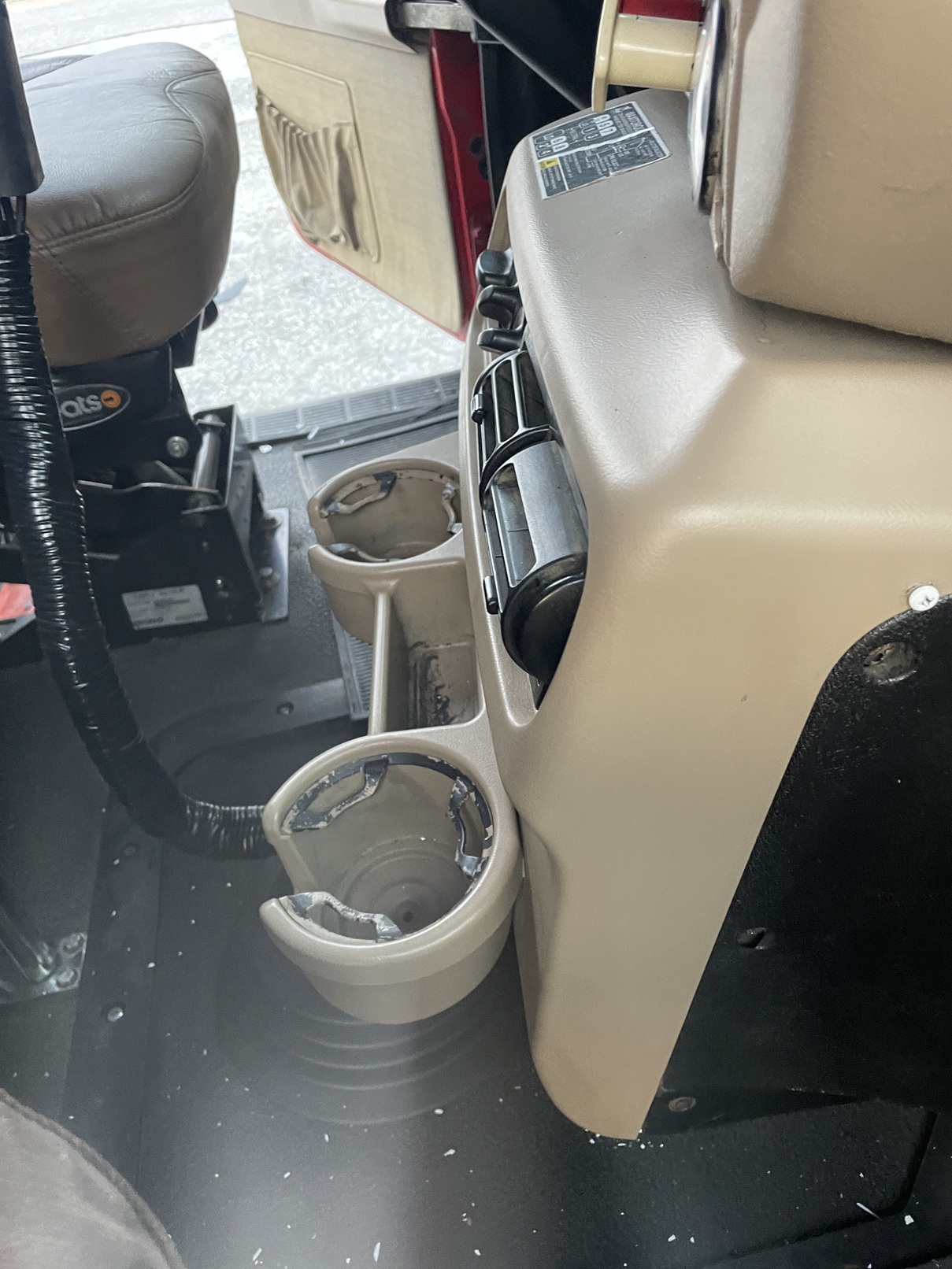 2001 MACK CHU613 - Image 26