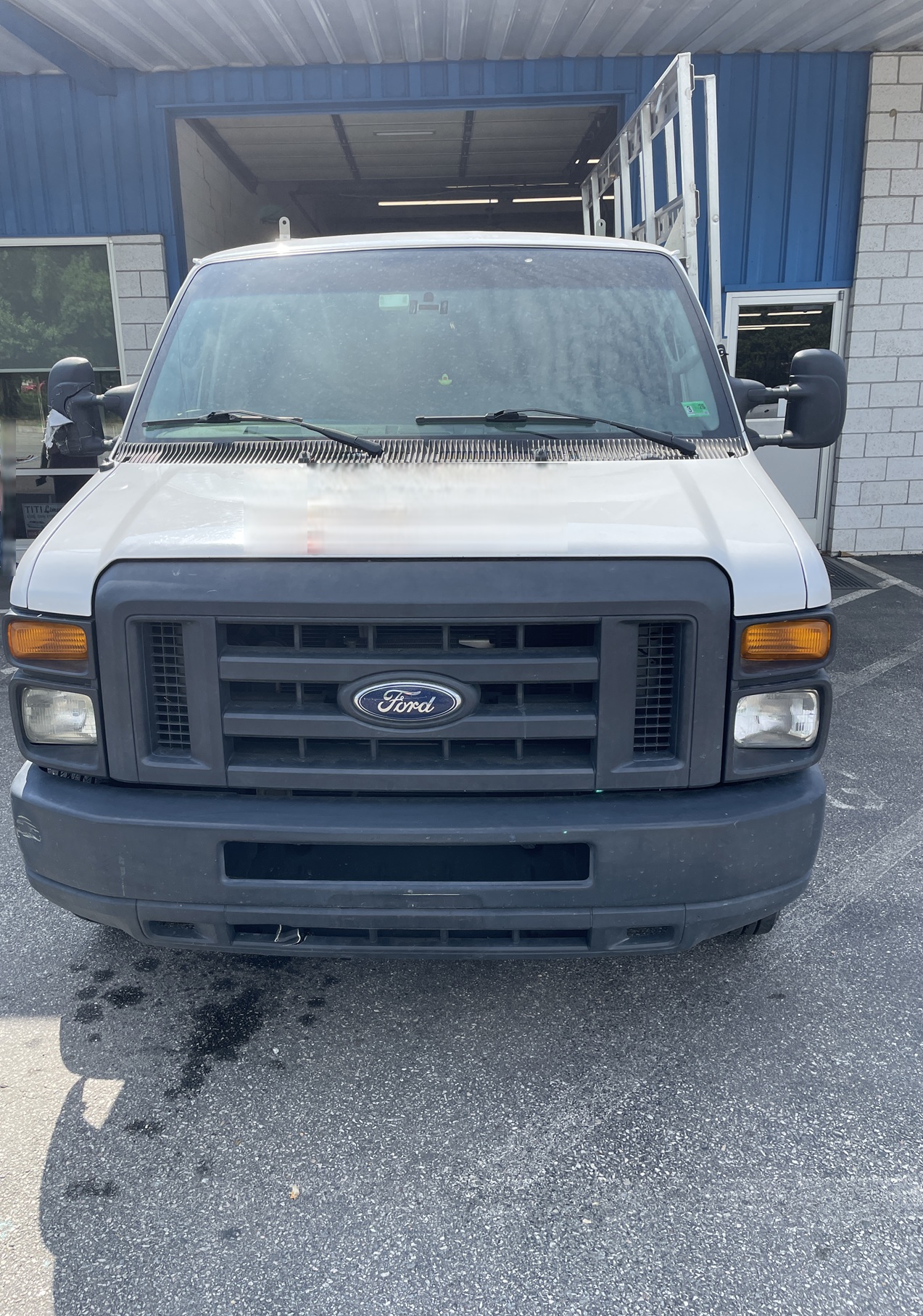 2014 FORD E250 Glass Hauler Cargo Van - view 4 of 19