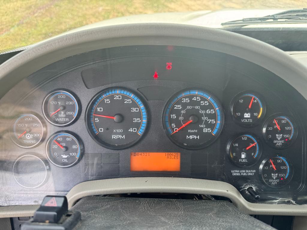 2010 INTERNATIONAL 4400 - view 10 of 18