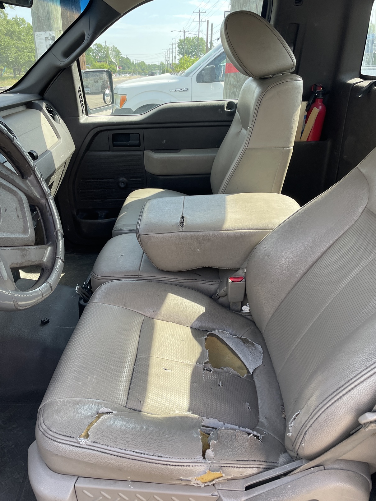 2009 FORD F150 Glass Truck - Image 7