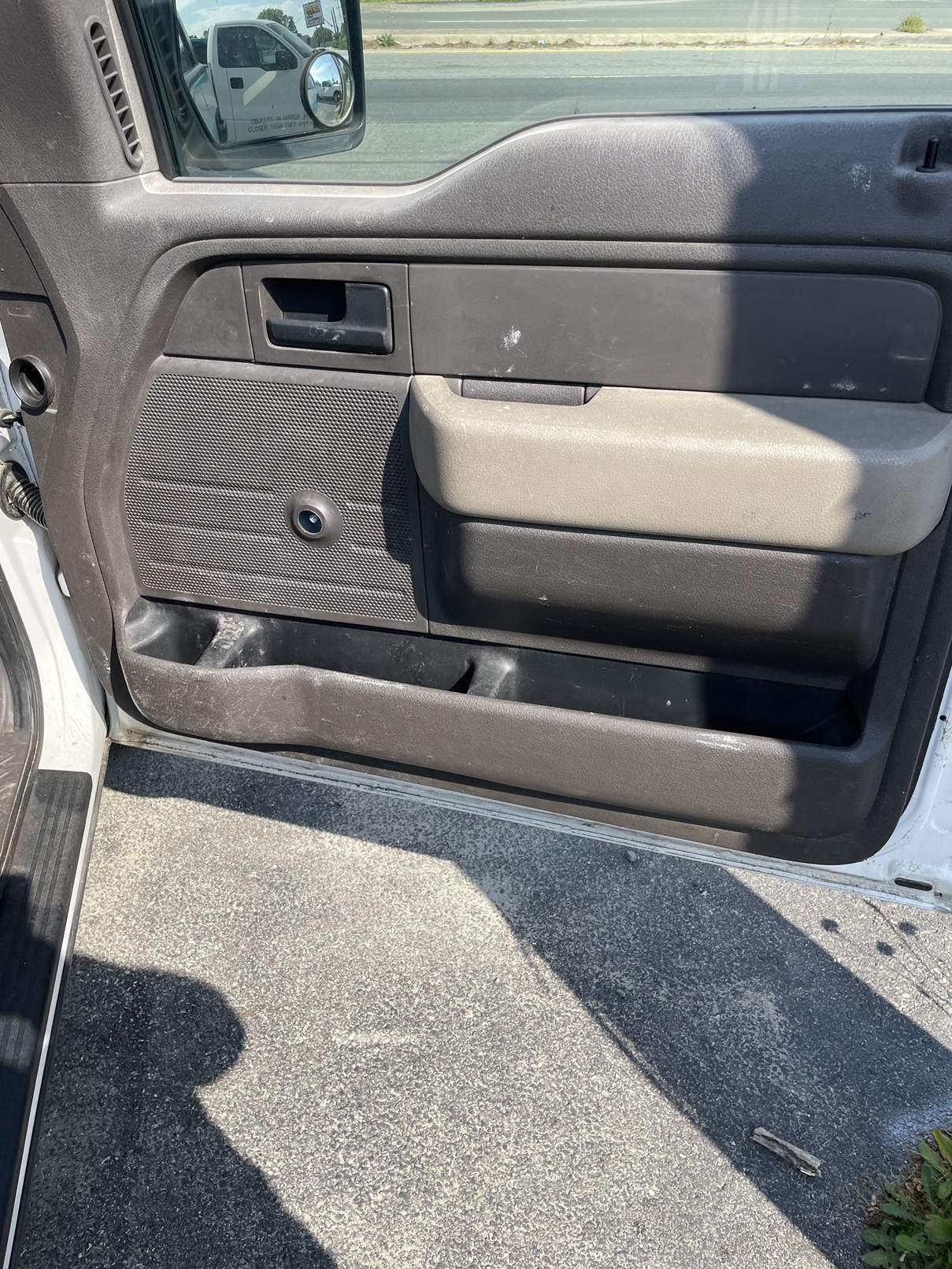 2009 FORD F150 Glass Truck - view 11 of 17