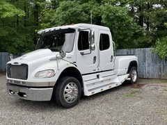 2007 FREIGHTLINER M2 Sport Chassis - Image 1