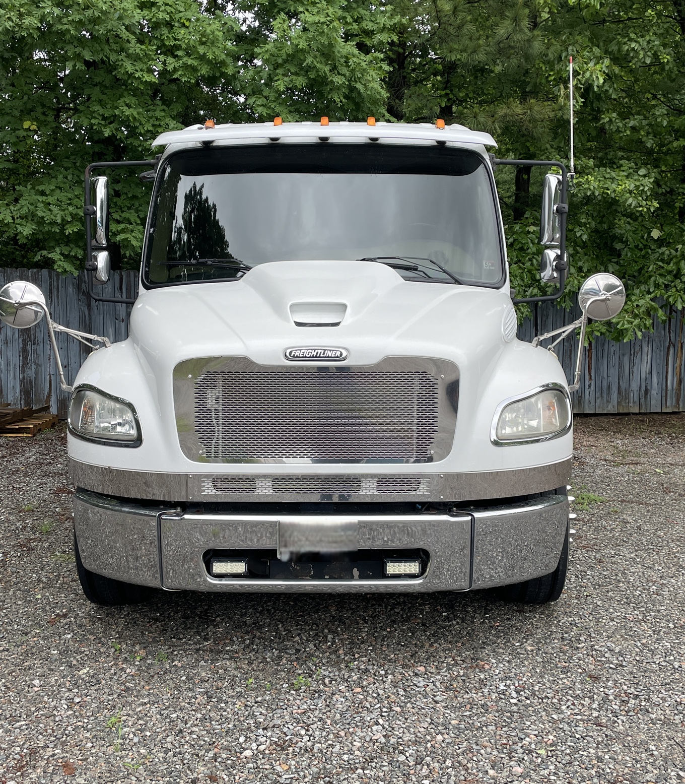 2007 FREIGHTLINER M2 Sport Chassis - Image 4